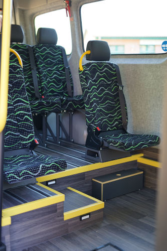 Innenraum des Bürgerbusses – Rollstuhlplatz und Barrierefreiheit