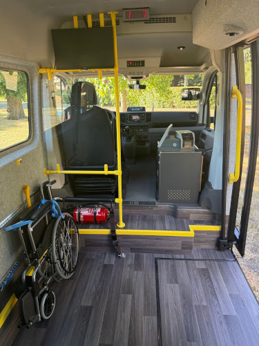 Innenraum des Bürgerbusses – LED-Beleuchtung und Komfort